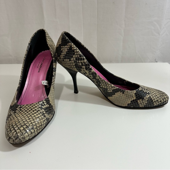 Isaac Mizrahi Womens Brown Snake Print High Heels Size 7.5 - Picture 1 of 8